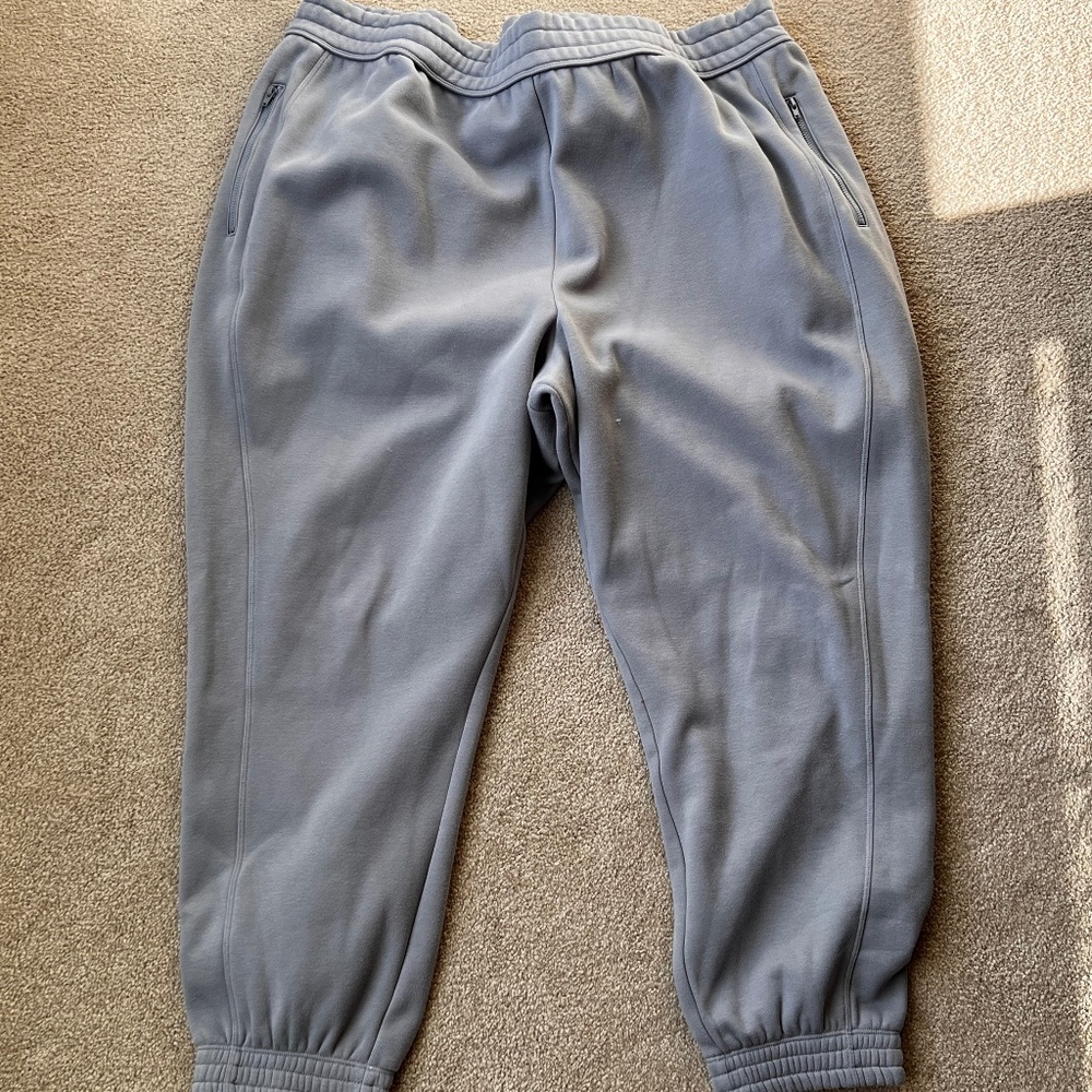 Fabletics Amelia Slim Sweatpant lI